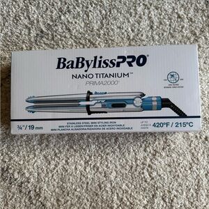 BaBylissPRO Nano Titanium Flat Iron